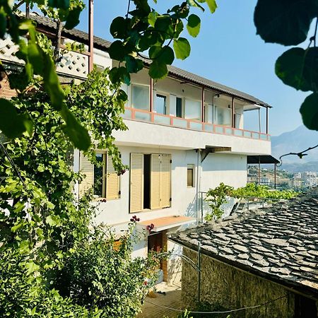 Gjirokastër Guesthouse Shtino מראה חיצוני תמונה