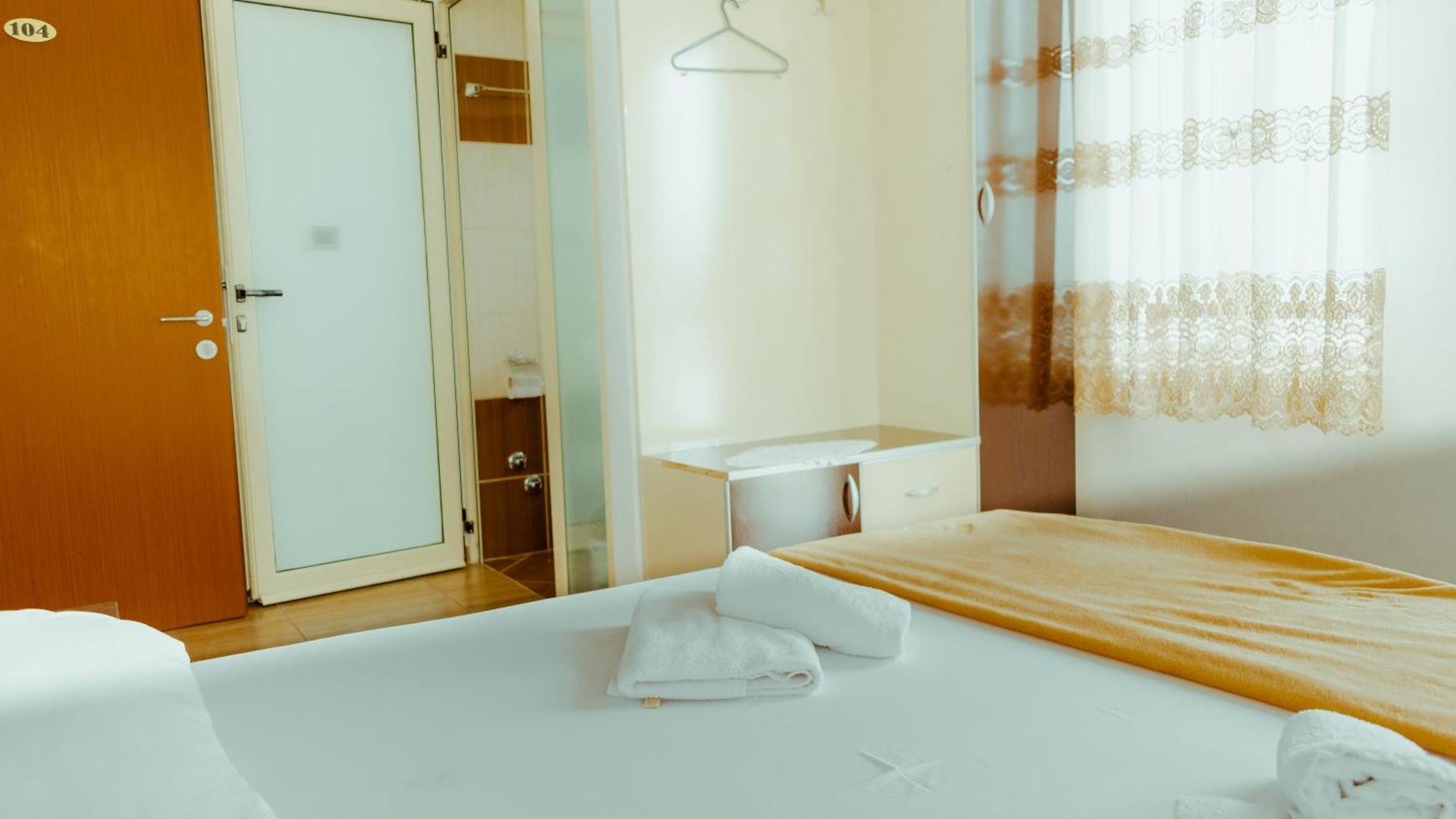 Gjirokastër Guesthouse Shtino מראה חיצוני תמונה