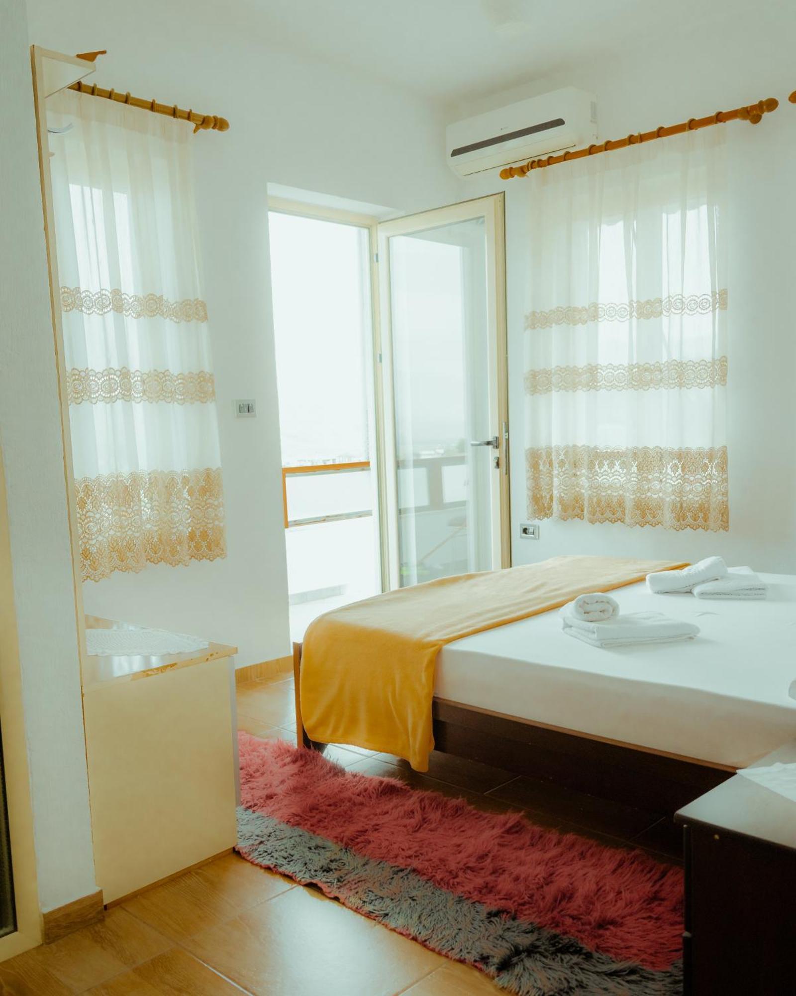 Gjirokastër Guesthouse Shtino מראה חיצוני תמונה