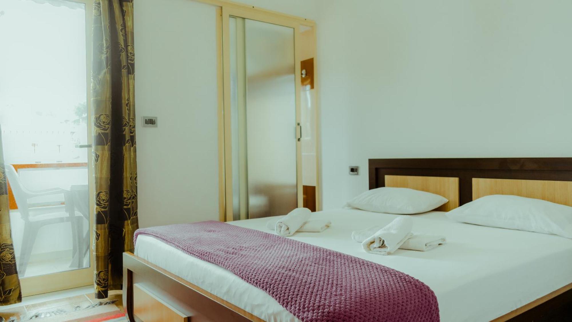Gjirokastër Guesthouse Shtino מראה חיצוני תמונה