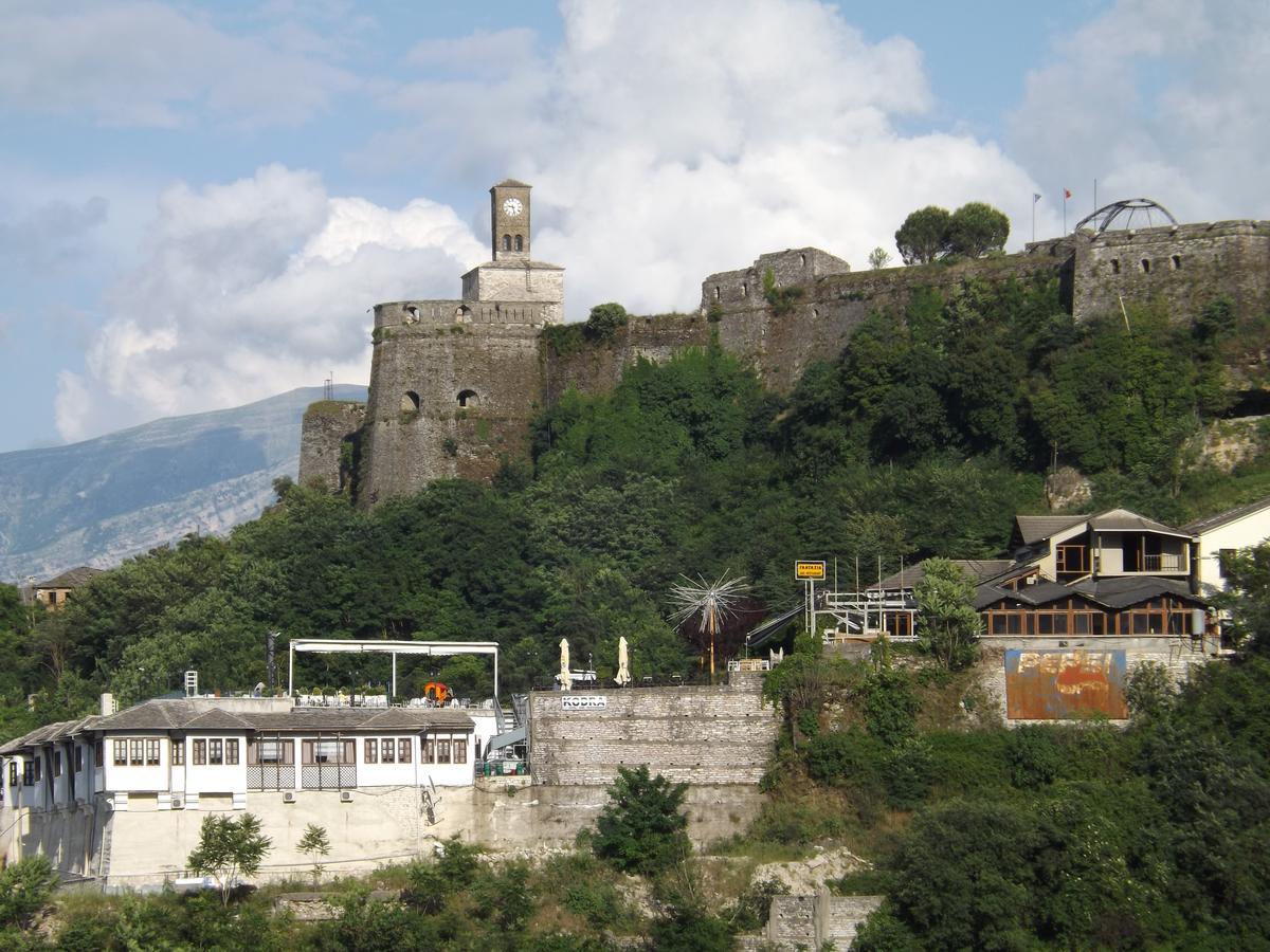 Gjirokastër Guesthouse Shtino מראה חיצוני תמונה