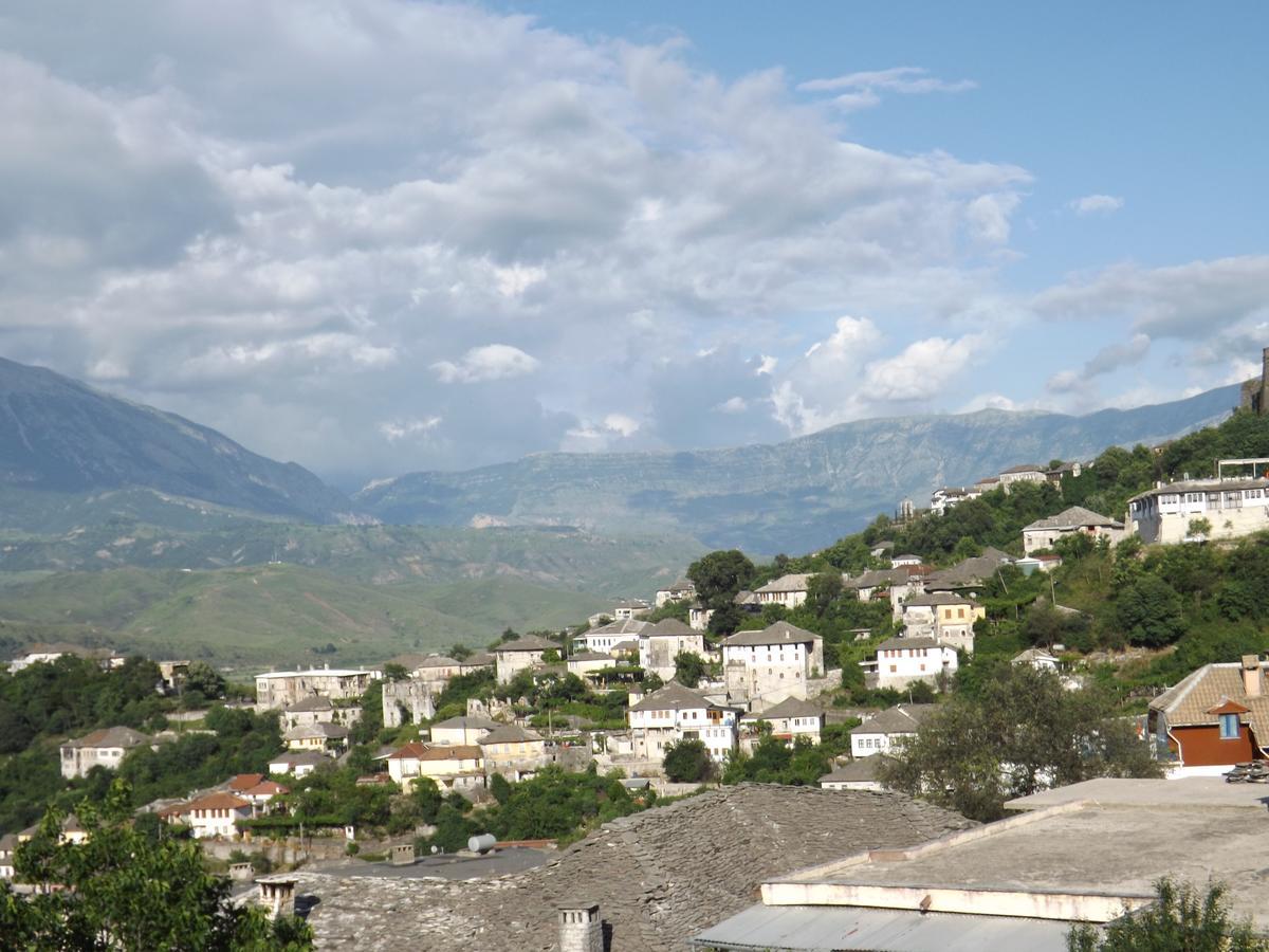 Gjirokastër Guesthouse Shtino מראה חיצוני תמונה