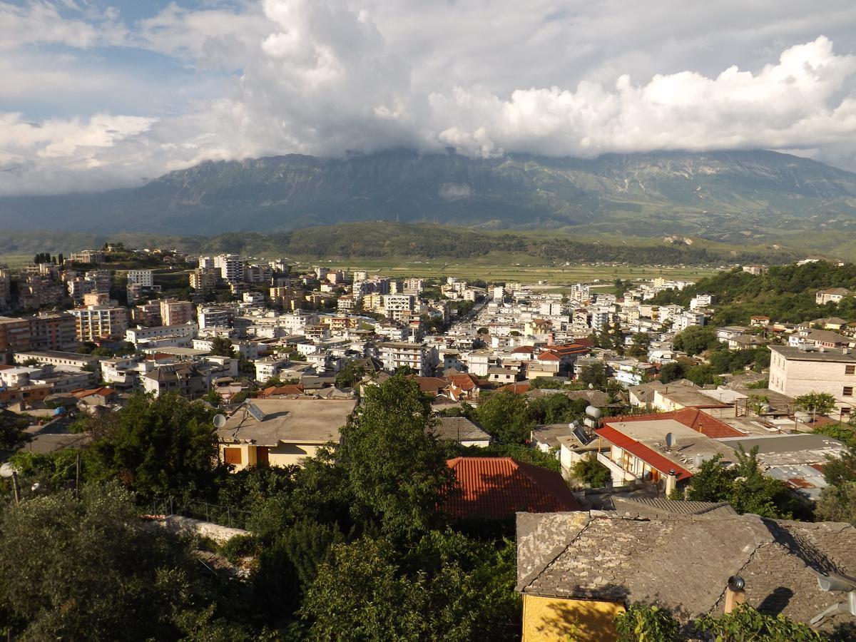 Gjirokastër Guesthouse Shtino מראה חיצוני תמונה